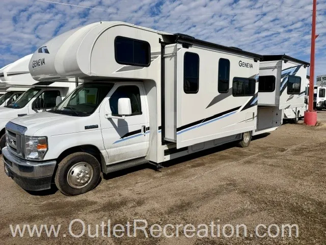 2025 Thor Motor Coach Geneva 29VT - Photo 4