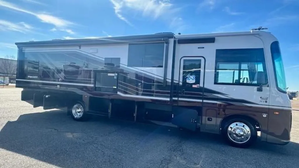 2026 Jayco Precept 36C - Photo 3