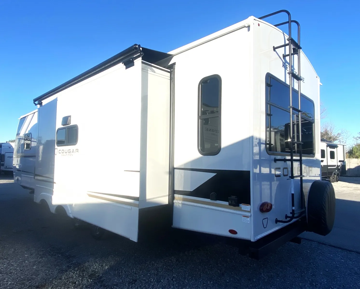2026 Keystone RV Cougar Half-Ton 29RLP - Photo 3