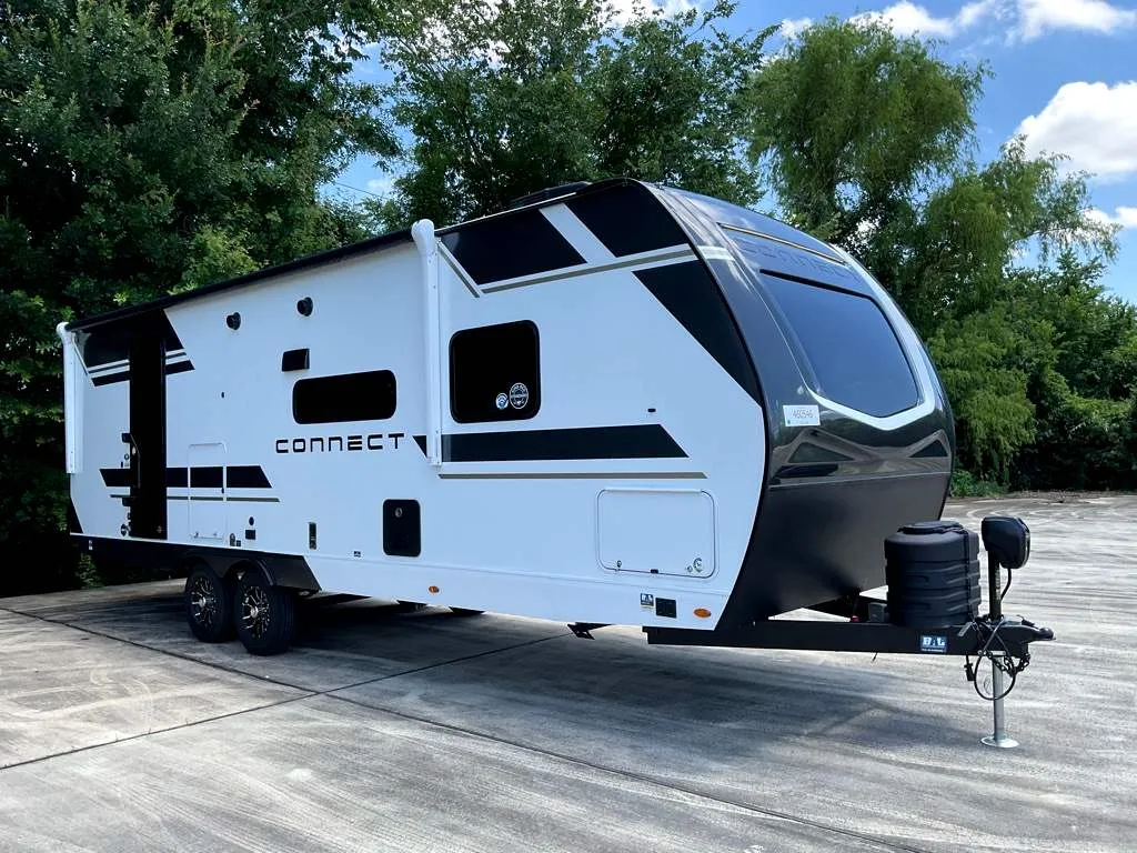 2027 KZ RV Connect C261RB - Photo 2