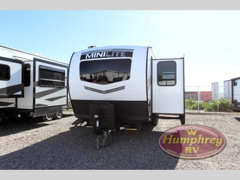 2023 Forest River Rockwood Mini Lite 2506S - Photo 2