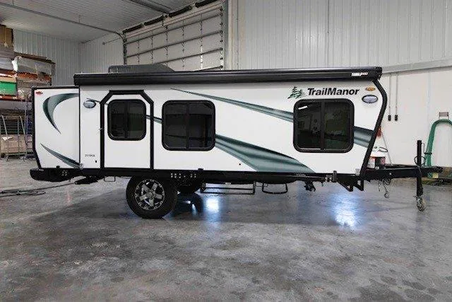 2024 TrailManor 2720 Series QB - Photo 2