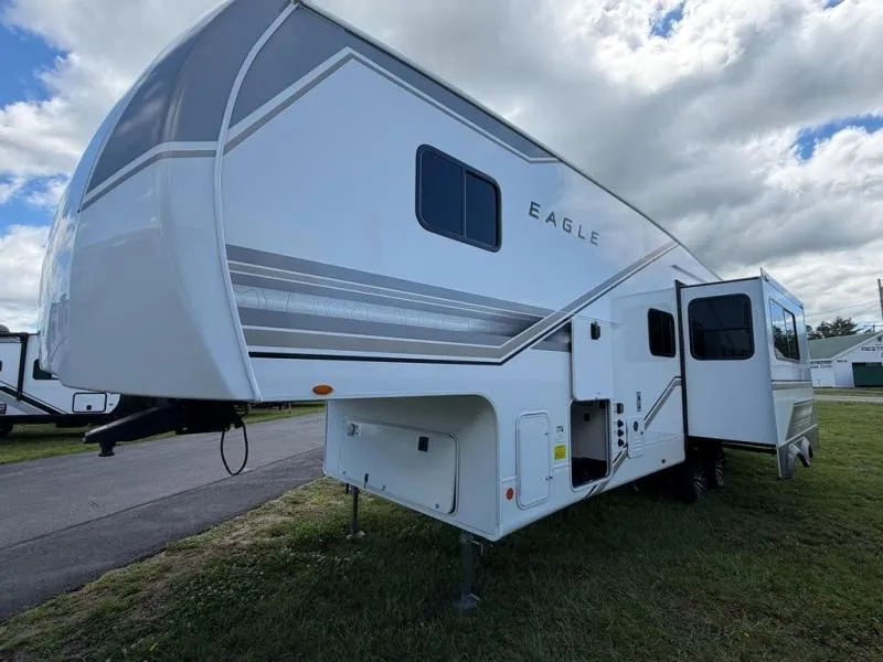 2027 Jayco Eagle SLE 28BHU - Photo 4