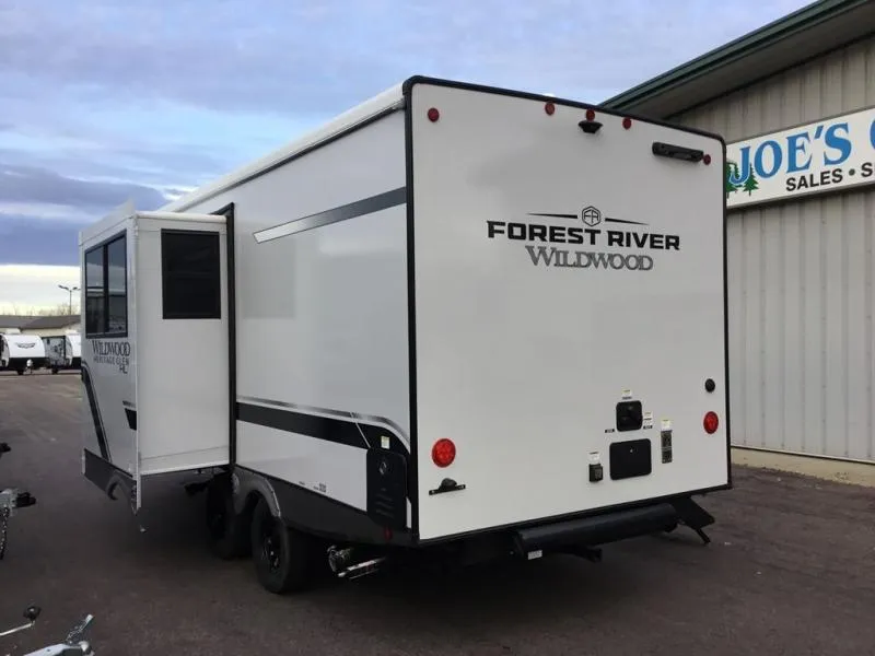 2026 Forest River RV Wildwood Heritage Glen Hyper-Lyte 21RBHL - Photo 4