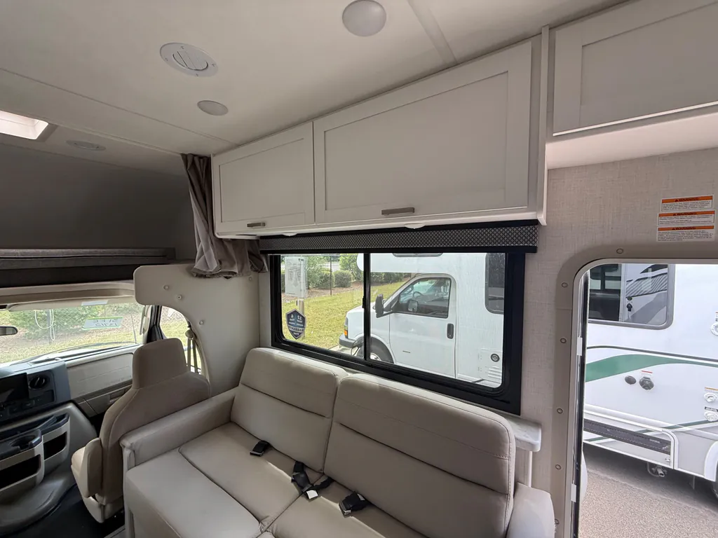 2026 Thor Motor Coach Freedom Elite 31FE, Photos photo 18
