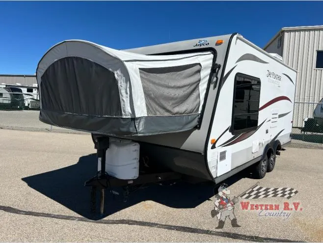 2014 Jayco Jay Feather Ultra Lite 19H - Main photo
