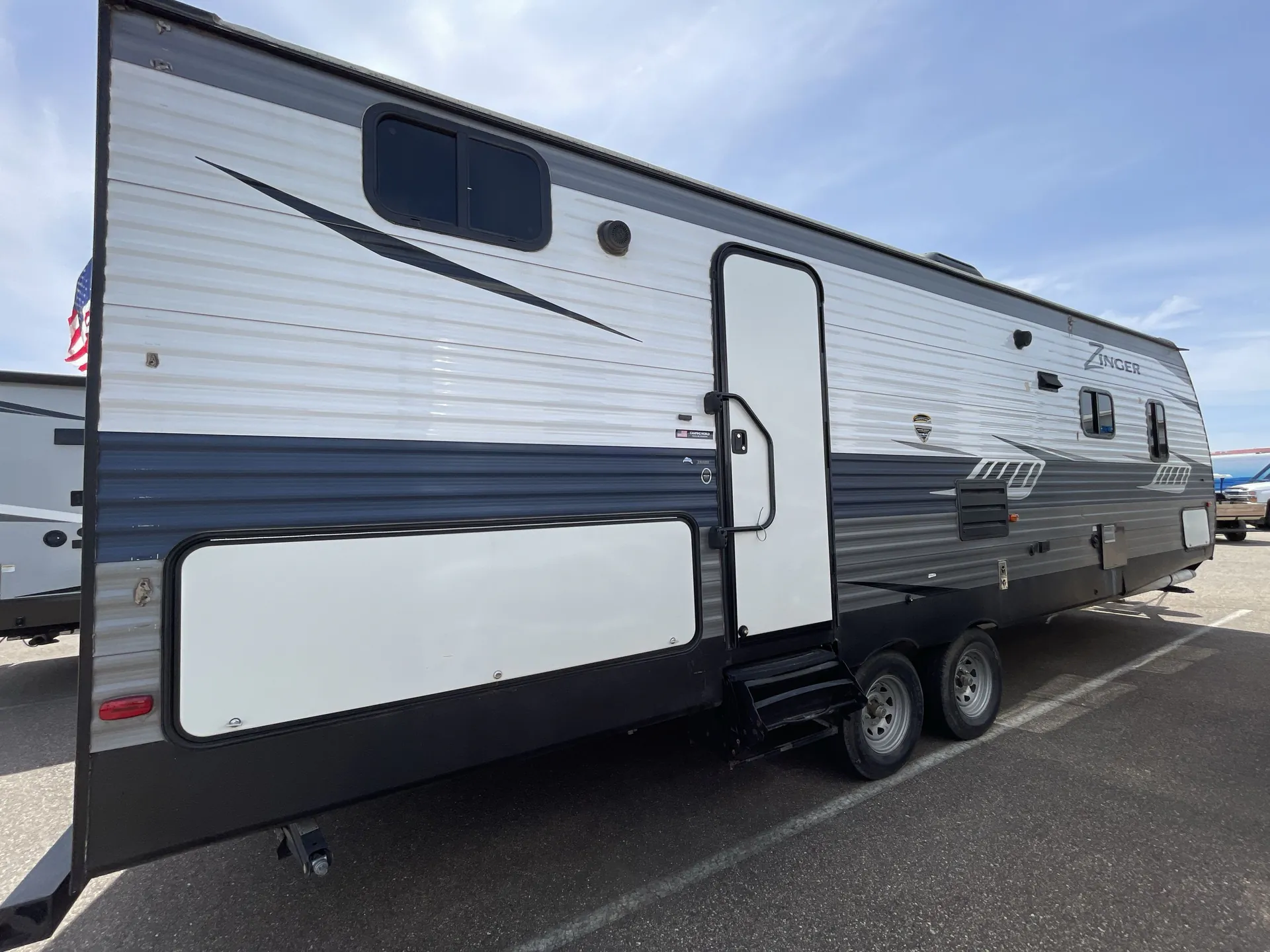 2018 CrossRoads Zinger Lite 280BH — front