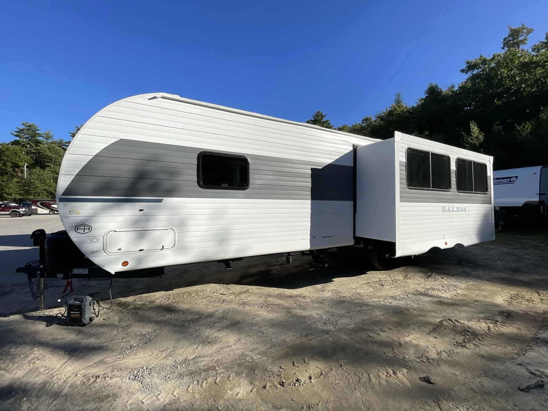 2027 Forest River Salem 27RK — off campside