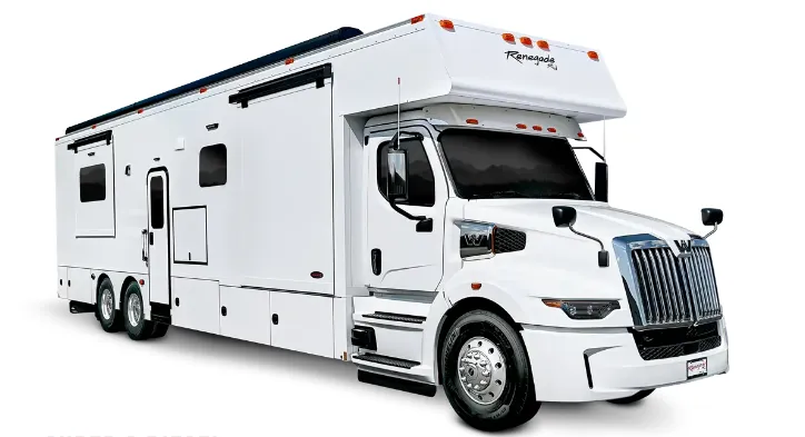 Renegade RV Classic CS120 exterior
