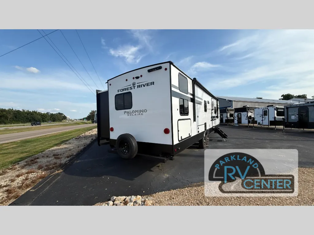 2026 Forest River Solaire 3200TSBH, Photos photo 6