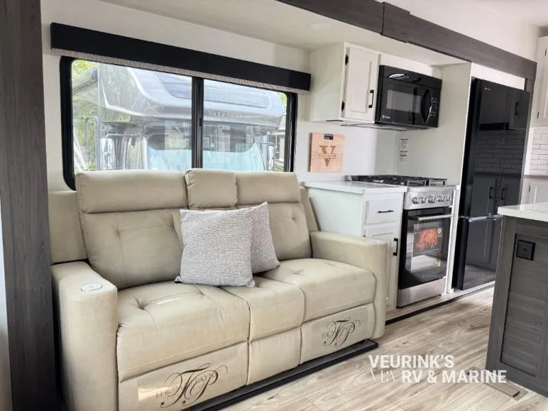 2027 Venture RV SportTrek Touring Edition 363VFR - Photo 2