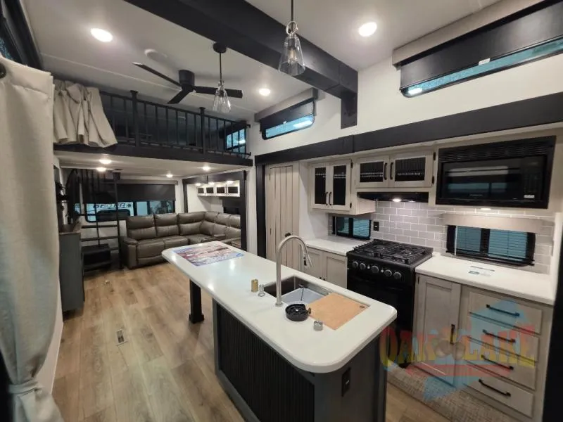 2026 Forest River Puma Vista 423LFT - Photo 3