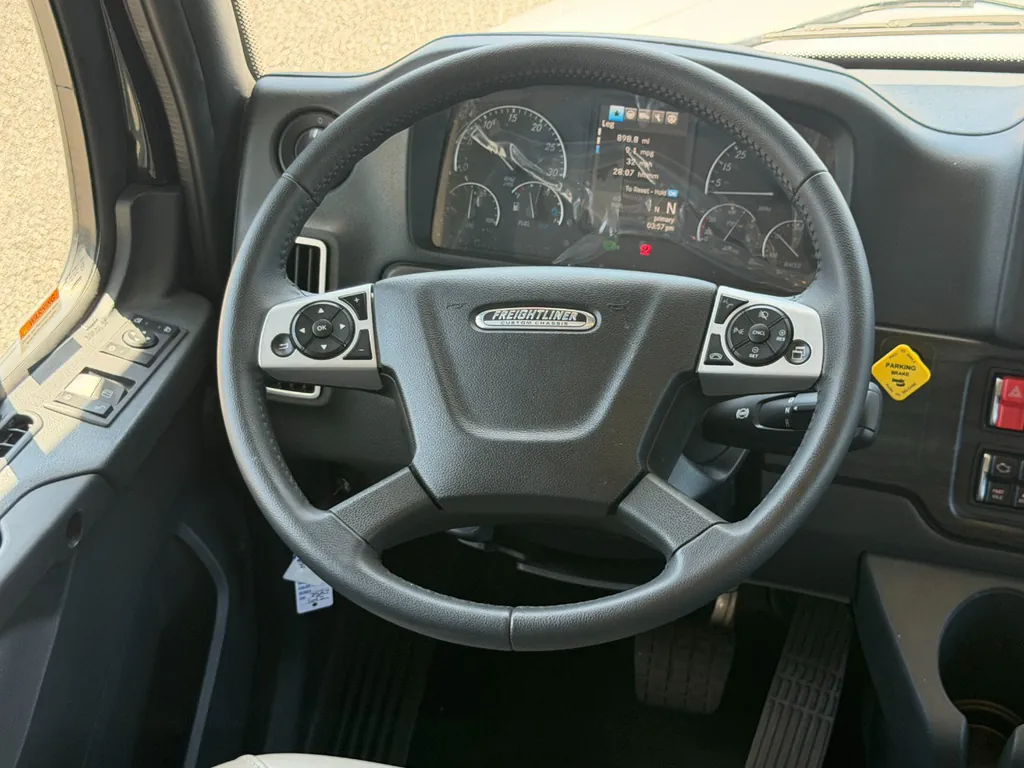2027 Entegra Coach Accolade 37K, Photos photo 35
