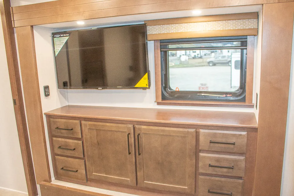 2025 Forest River RiverStone 425FO, Photos photo 49