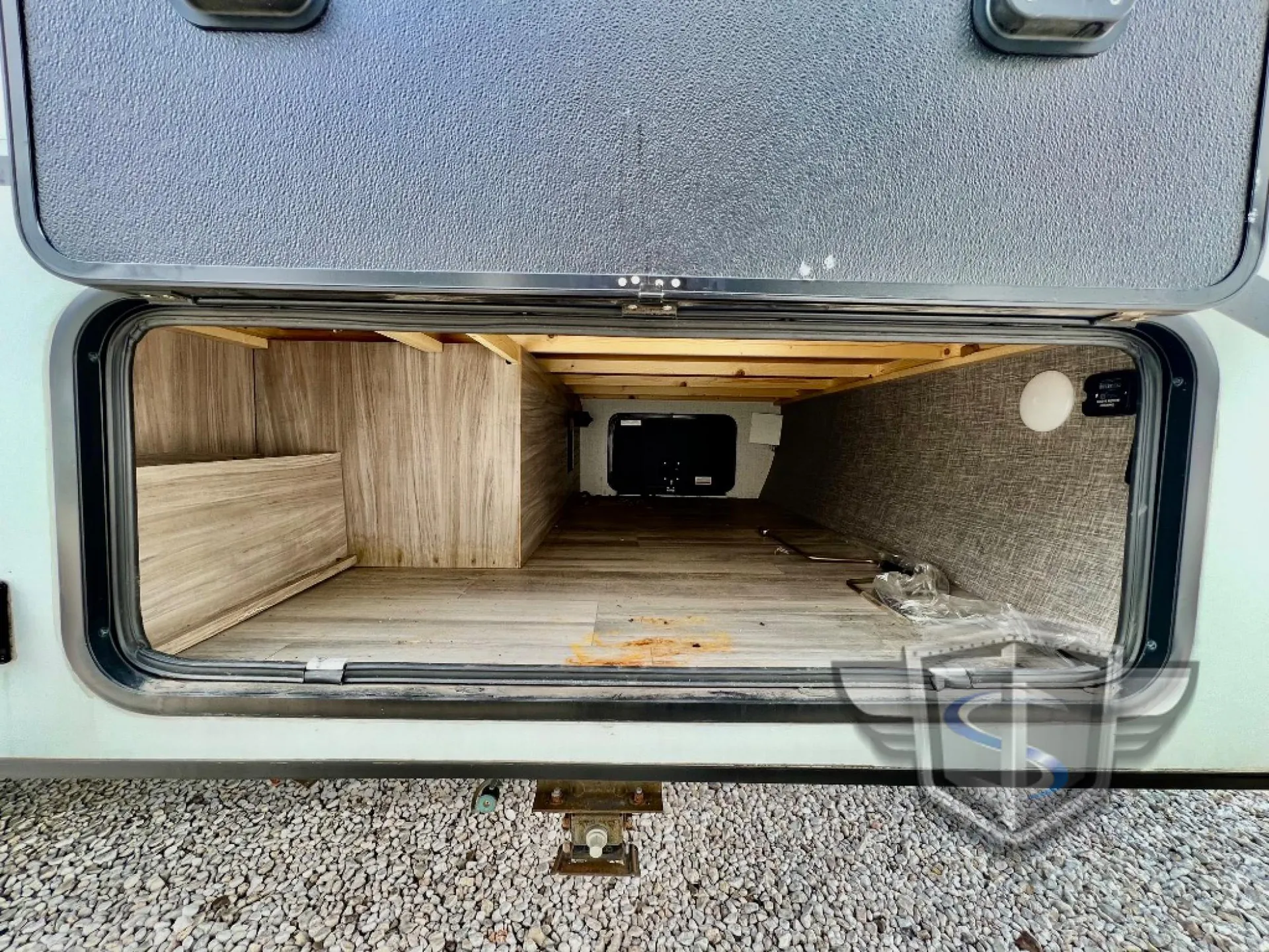 2022 Winnebago Micro Minnie 1808FBS - Photo 3