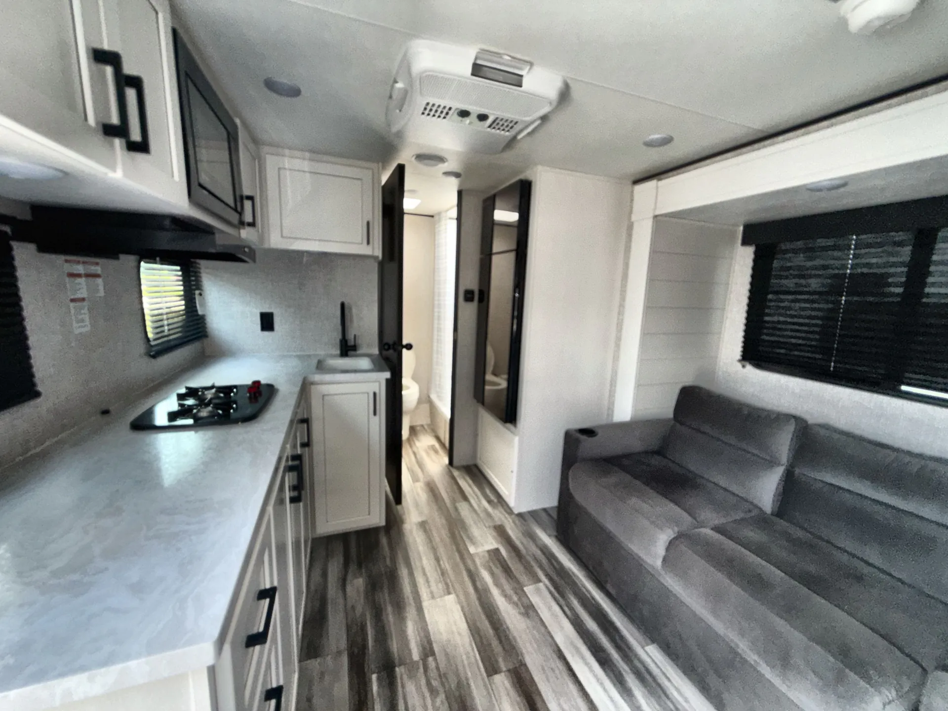 2025 Jayco Jay Flight SLX 160LK — living area main