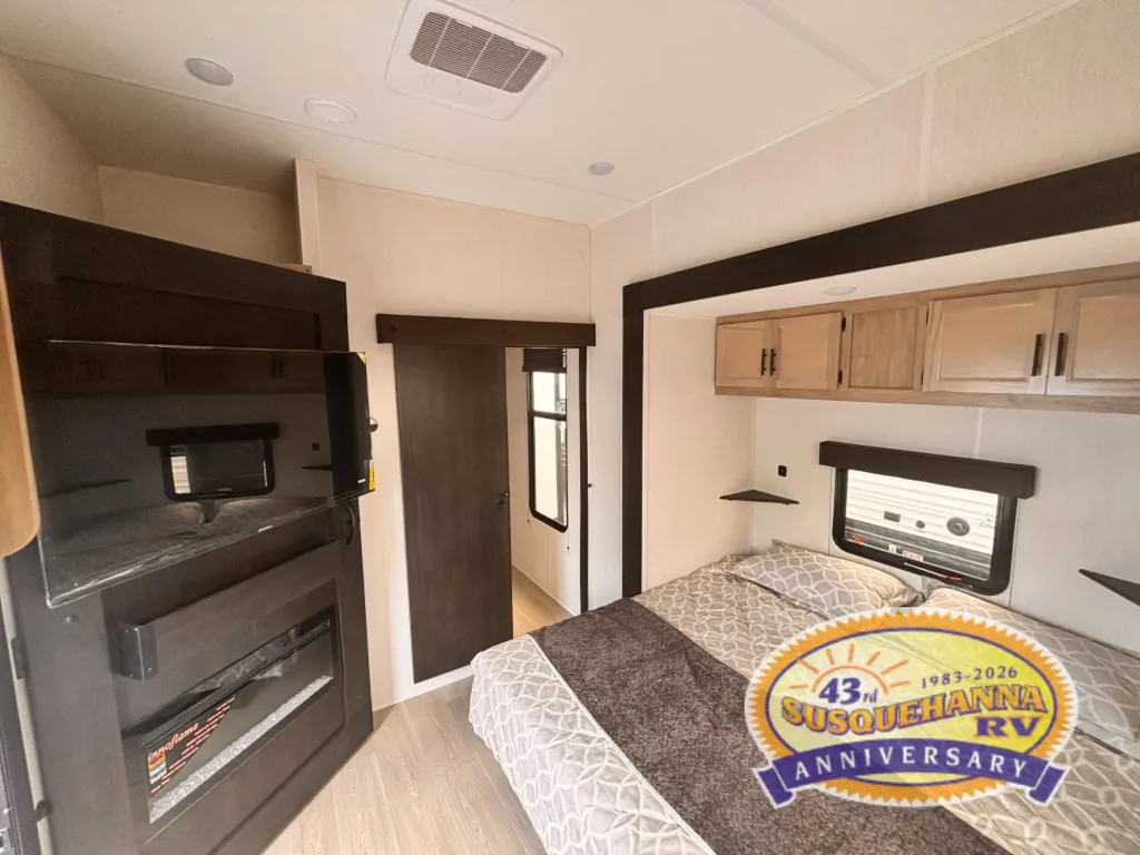 2025 Forest River Cherokee Timberwolf 39DC, Photos photo 25