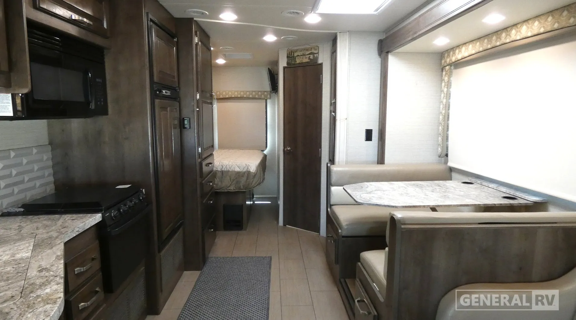 2018 Jayco Greyhawk 26Y - Photo 3