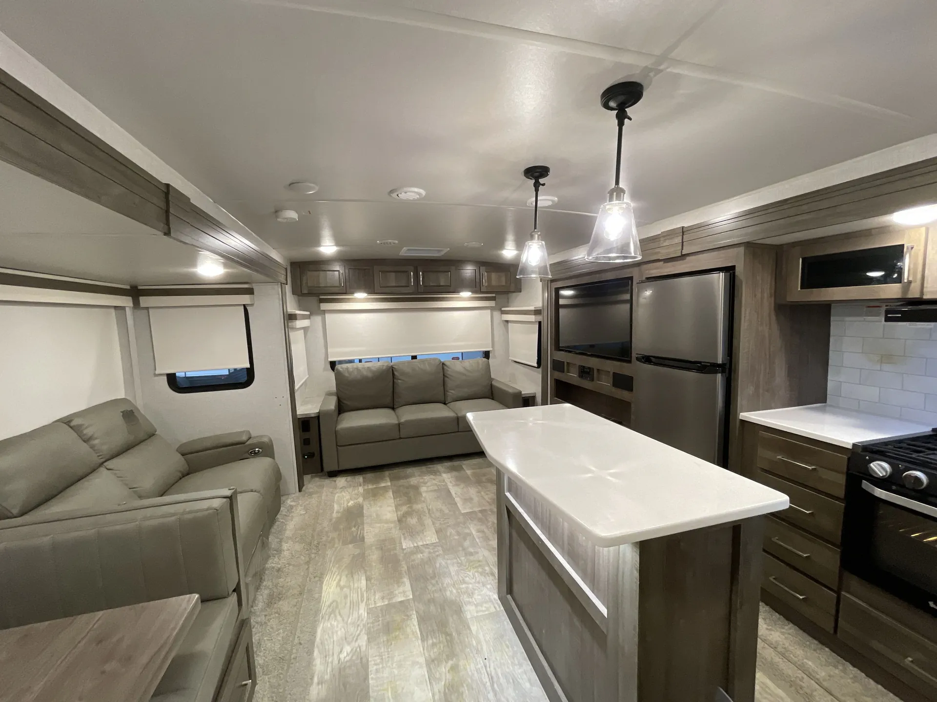 2022 Forest River Rockwood Ultra Lite 2906BS — living area main