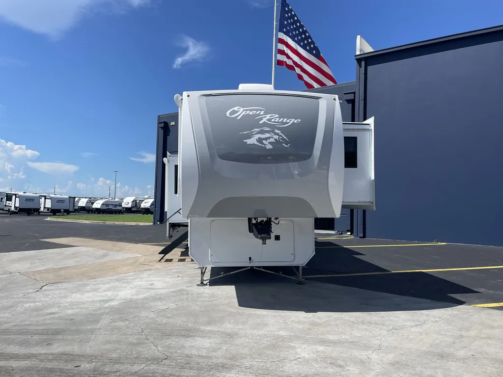 2027 Highland Ridge Open Range 3X 390TBS, Photos photo 2