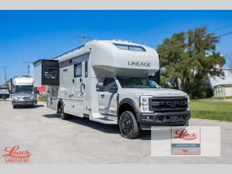 2026 Grand Design Lineage Series F 31ZW - Photo 2