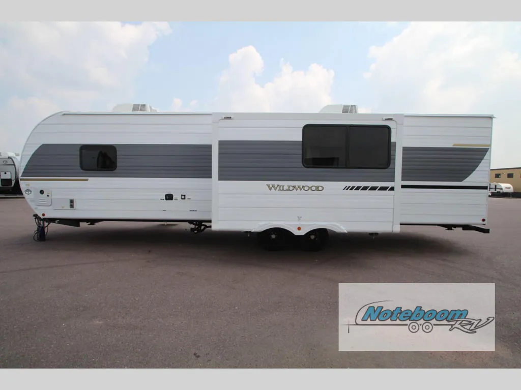 2026 Forest River Wildwood 300ICE, Photos photo 4