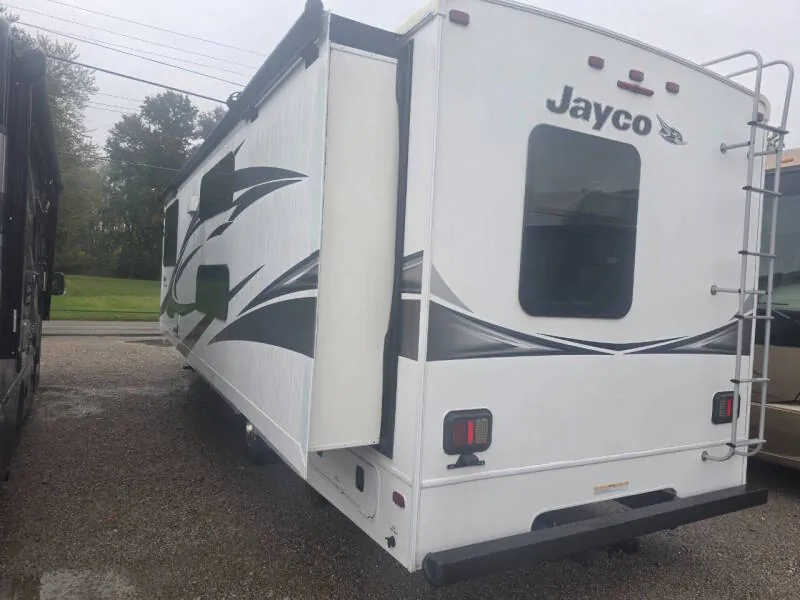 2019 Jayco Greyhawk 31F - Photo 2