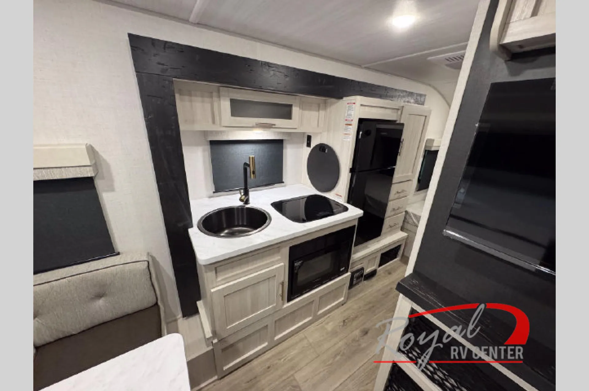 2027 Forest River R-Pod RP-190 — Photo 6