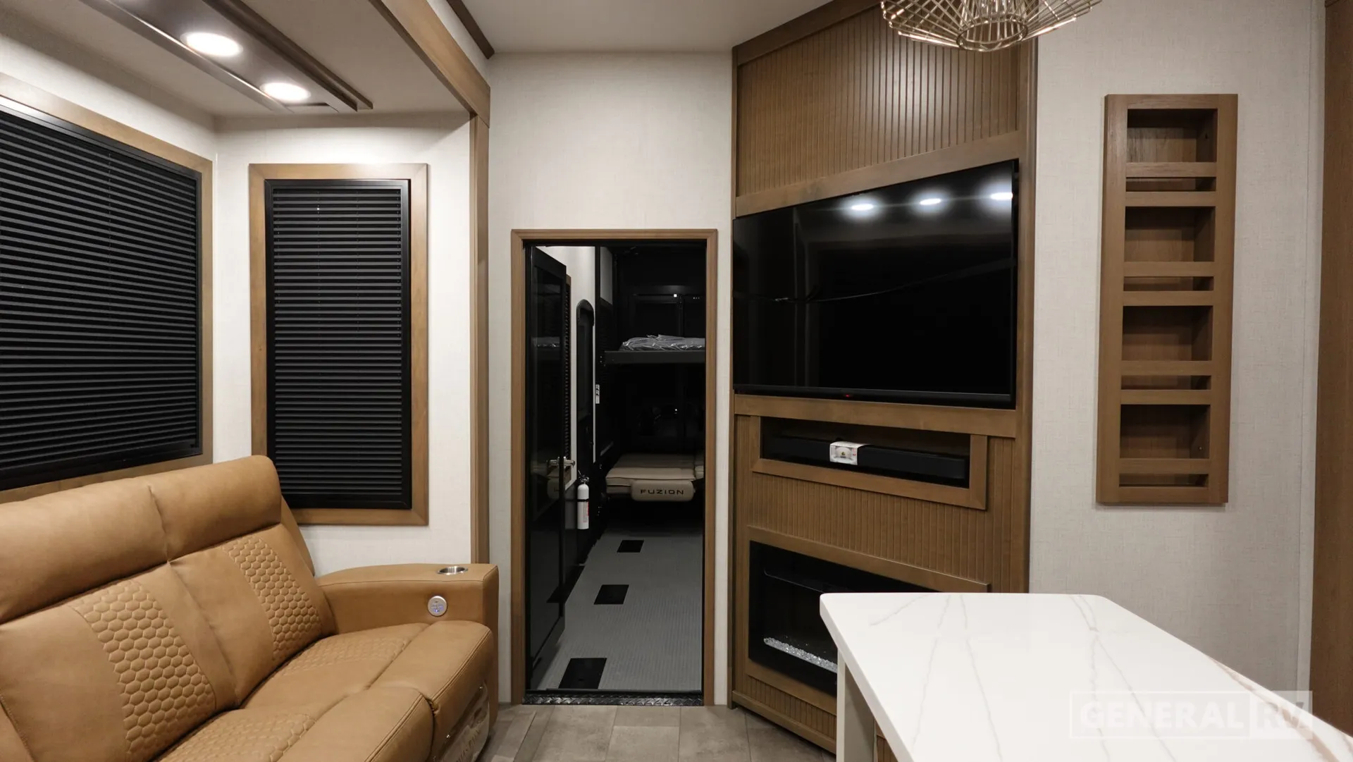 2026 Keystone Fuzion 419 - Photo 3