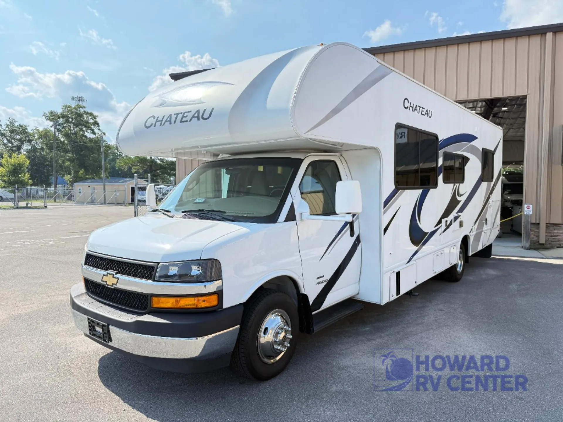 2021 Thor Motor Coach Chateau 28A - Photo 3