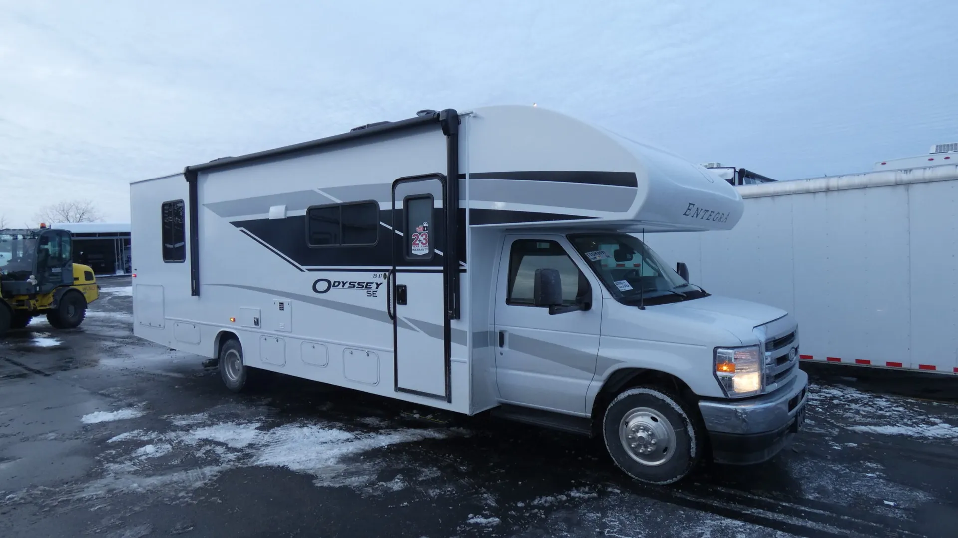 2026 Entegra Coach Odyssey SE 29KF - Photo 2
