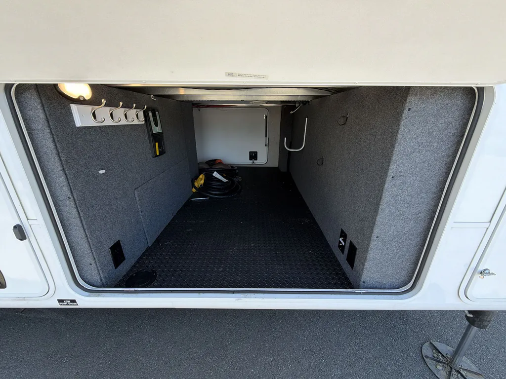 2021 Jayco North Point 387FBTS, Photos photo 52