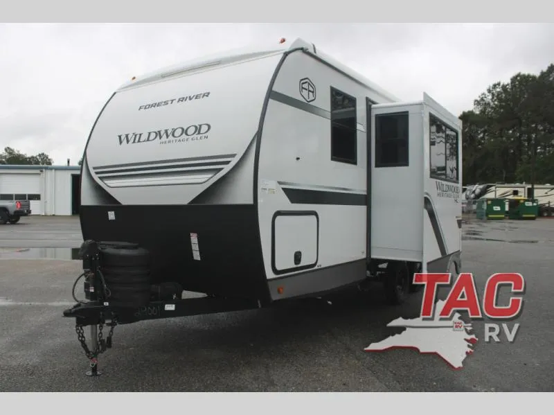 2026 Forest River RV Wildwood Heritage Glen Hyper-Lyte 21RBHL - Photo 4