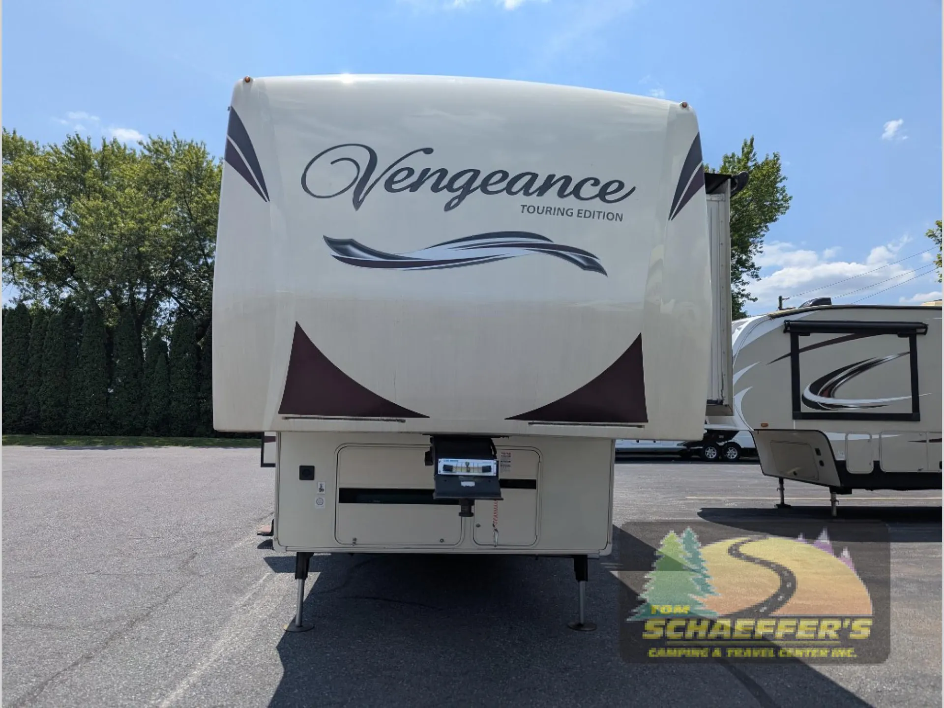 2015 Forest River Vengeance Touring Edition 39B12 - Photo 2