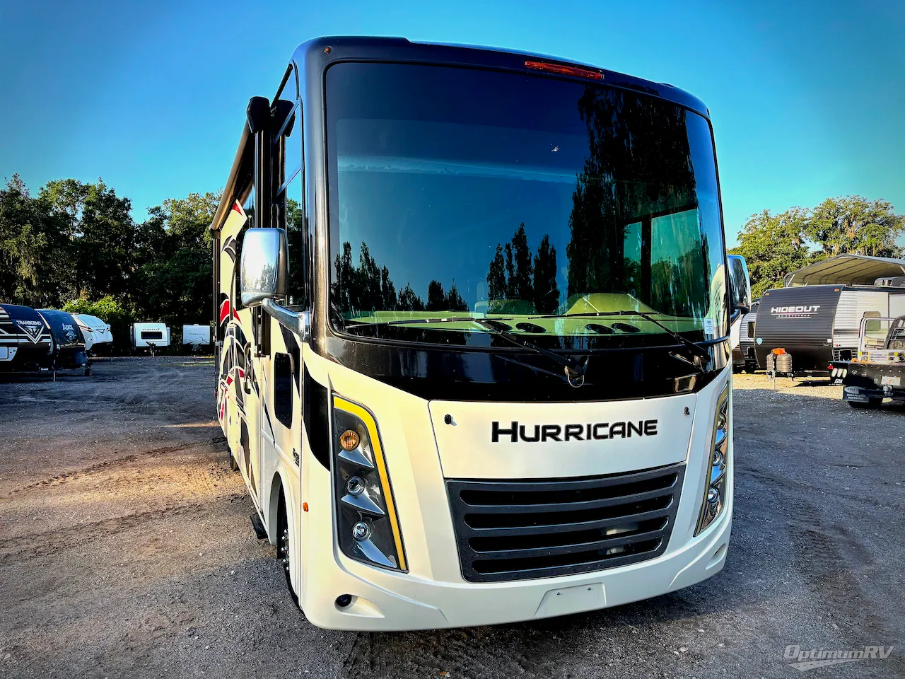 2022 Thor Motor Coach Hurricane 29M dealer photo 1 from Optimum RV