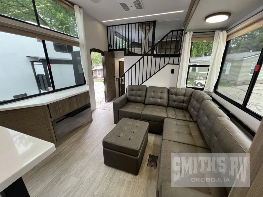 2026 Forest River Salem Grand Villa 44ZEN, Photos photo 9