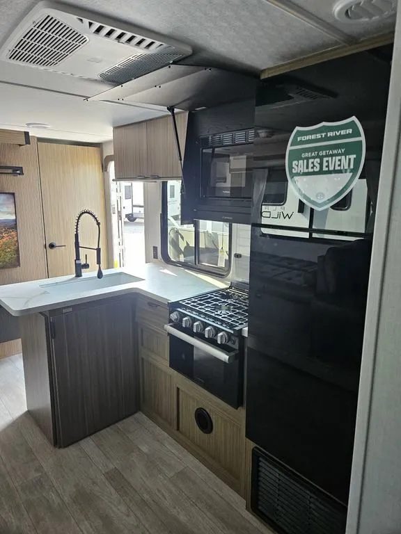 2026 Forest River Wildwood X-Lite 28VBXL - Photo 4