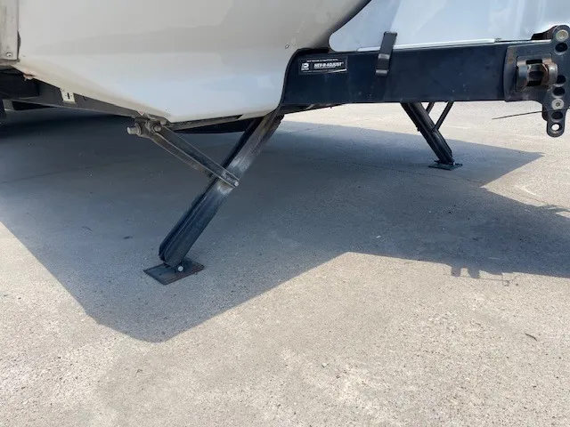 2019 Lance Lance Travel Trailers Used    2375 - Photo 3