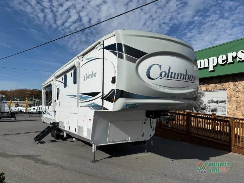 2022 Palomino Columbus 383FB - Photo 2