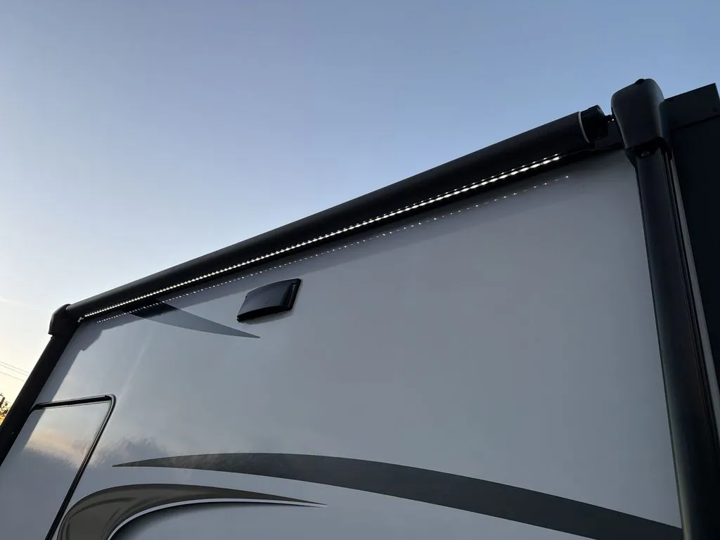 2022 Highland Ridge Roamer 354MBH - Photo 4