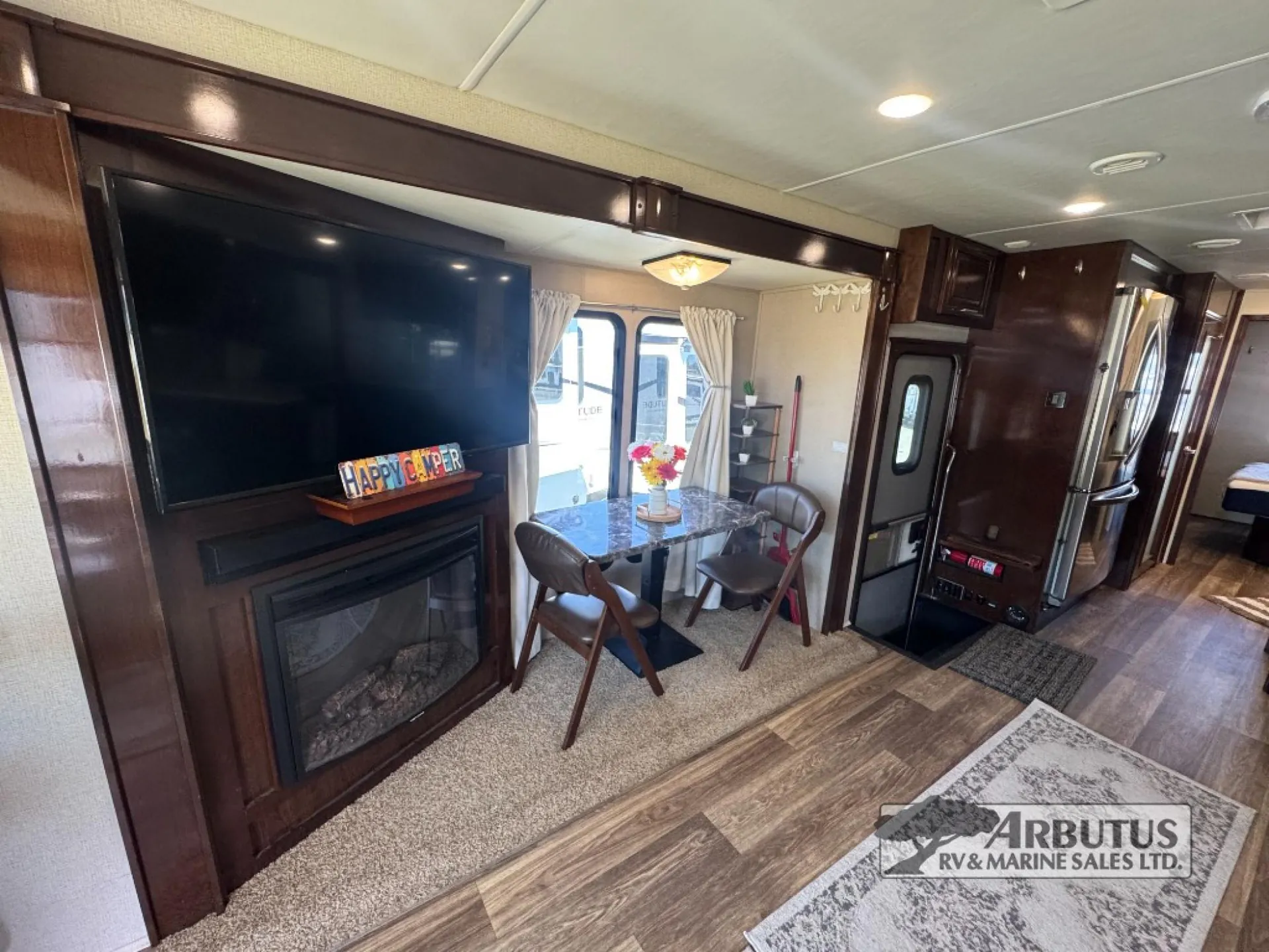 2019 Forest River RV Georgetown XL 378TS — Photo 6