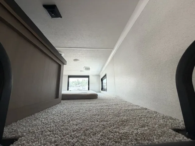 2027 Highland Ridge 3X 390TBS, Photos photo 25