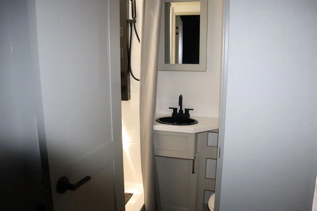 2026 Brinkley Model G 3970, Photos photo 20