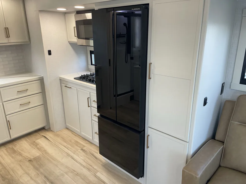 2026 Brinkley Model I 235, Photos photo 8