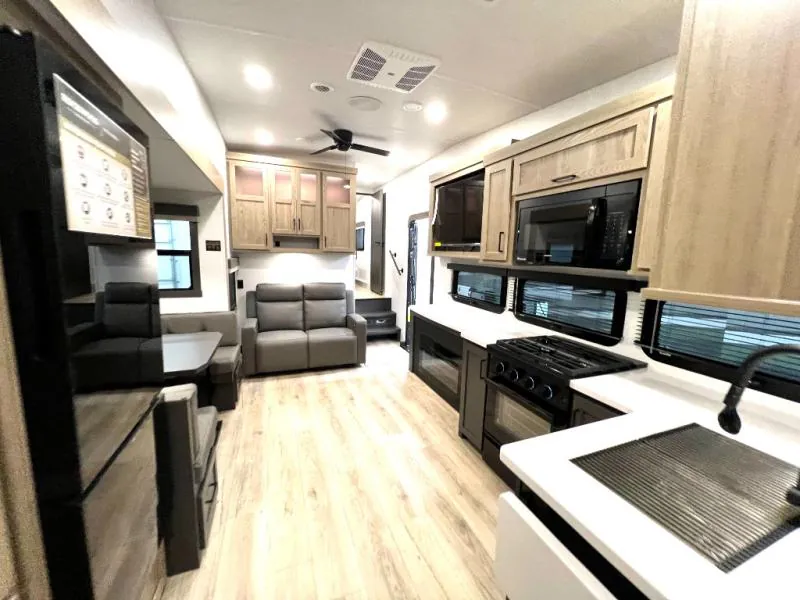 2026 Forest River Rockwood Signature R374DBH, Photos photo 38