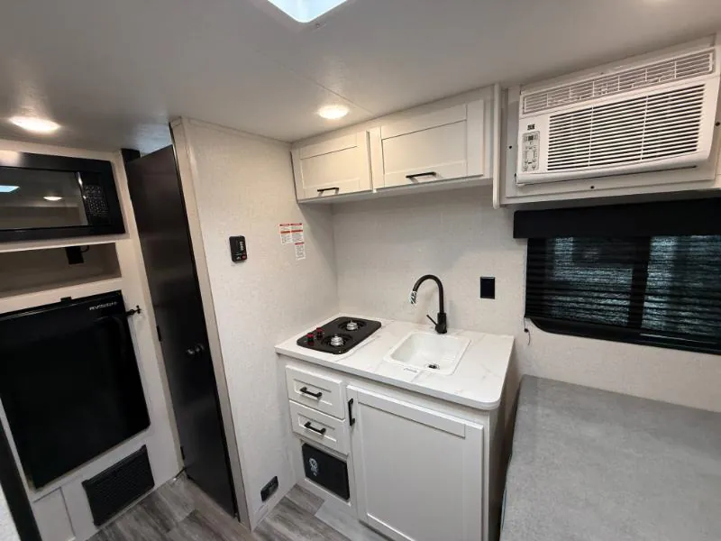 2026 Jayco Jay Flight SLX 130BH - Photo 4