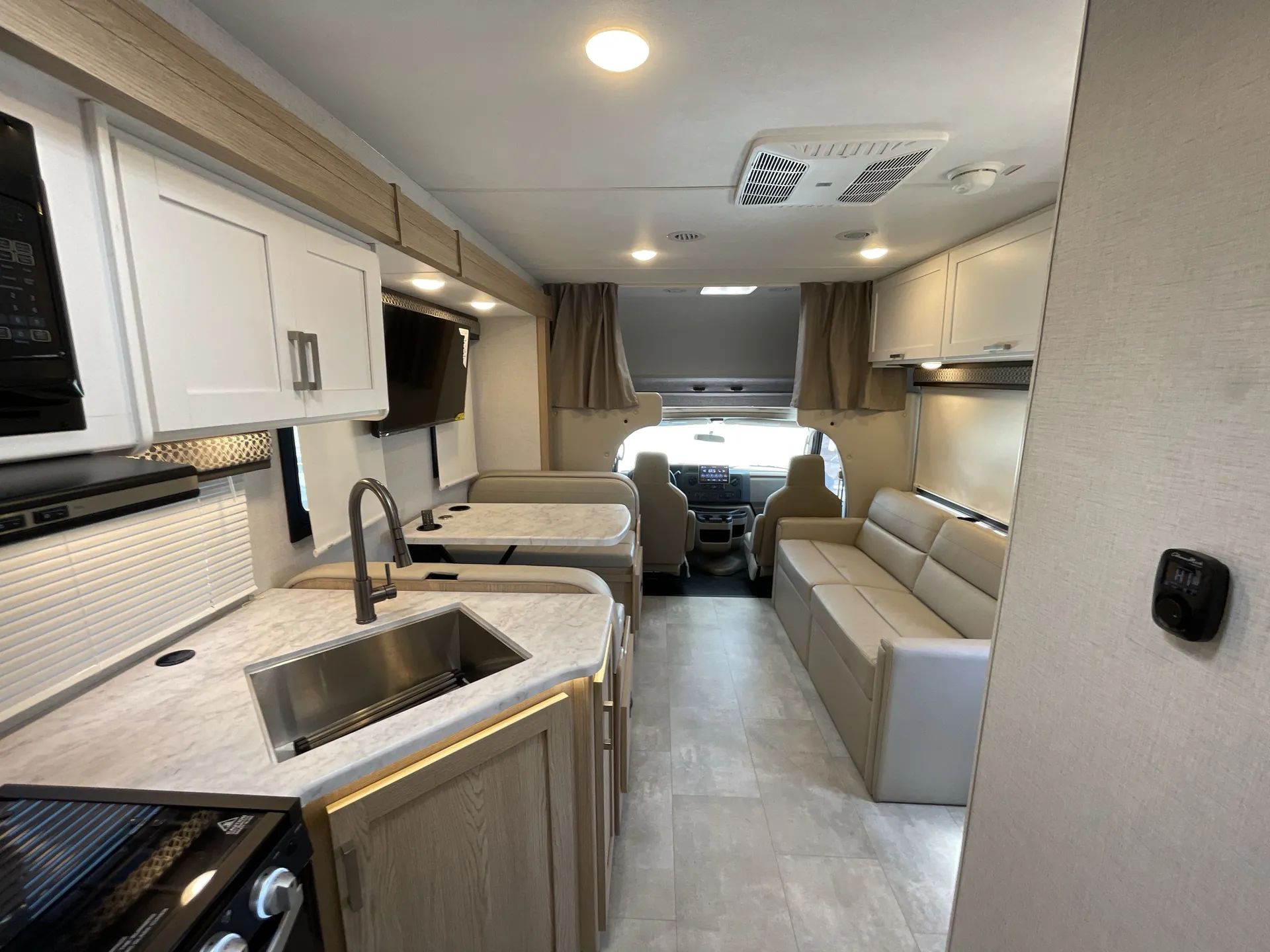 2026 Thor Motor Coach Freedom Elite 28HE - Photo 4