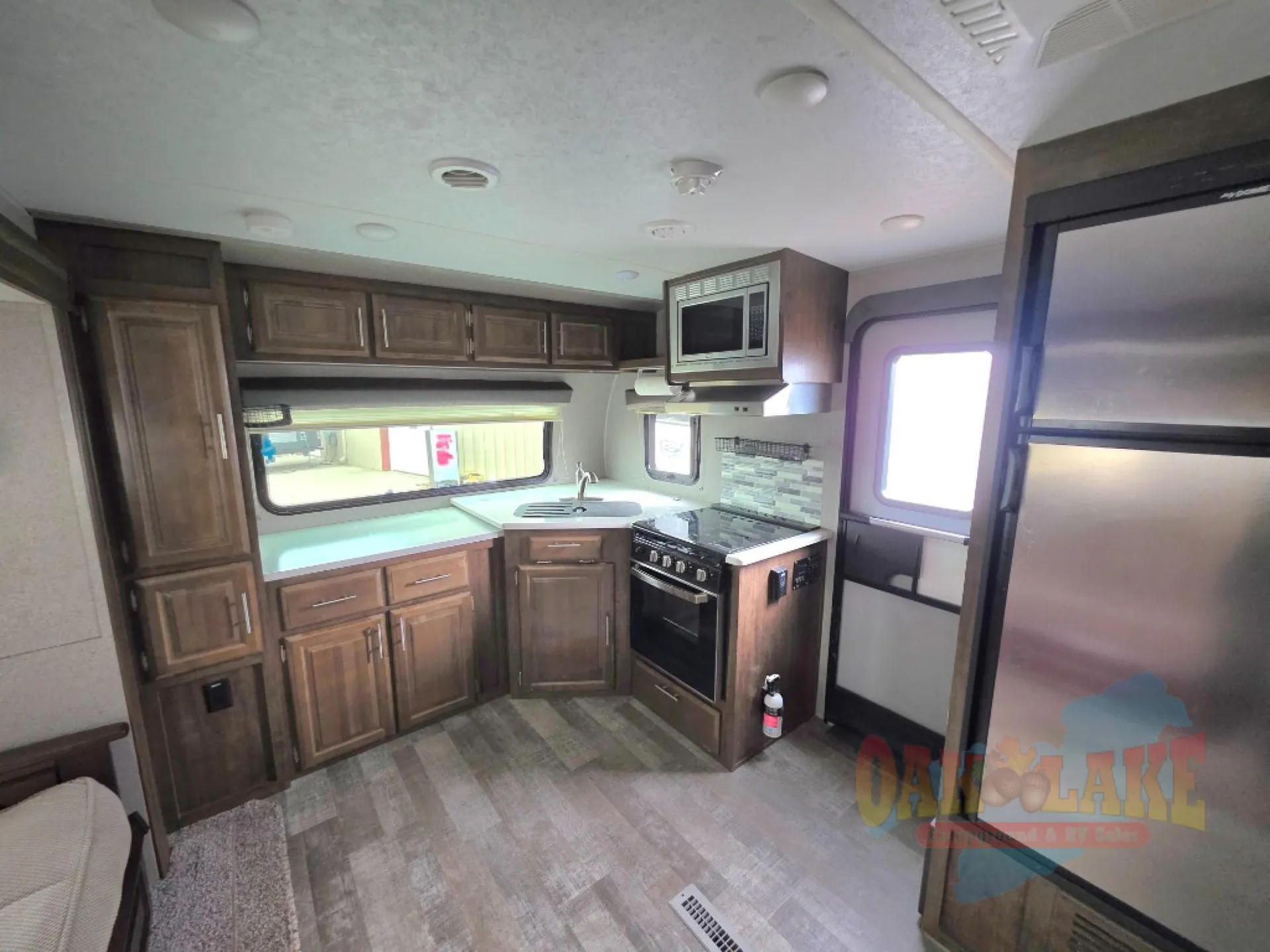 2019 Forest River Rockwood Mini Lite 2506S - Photo 4