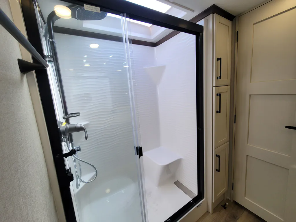 2026 Forest River Riverstone Legacy 43BFC, Photos photo 53