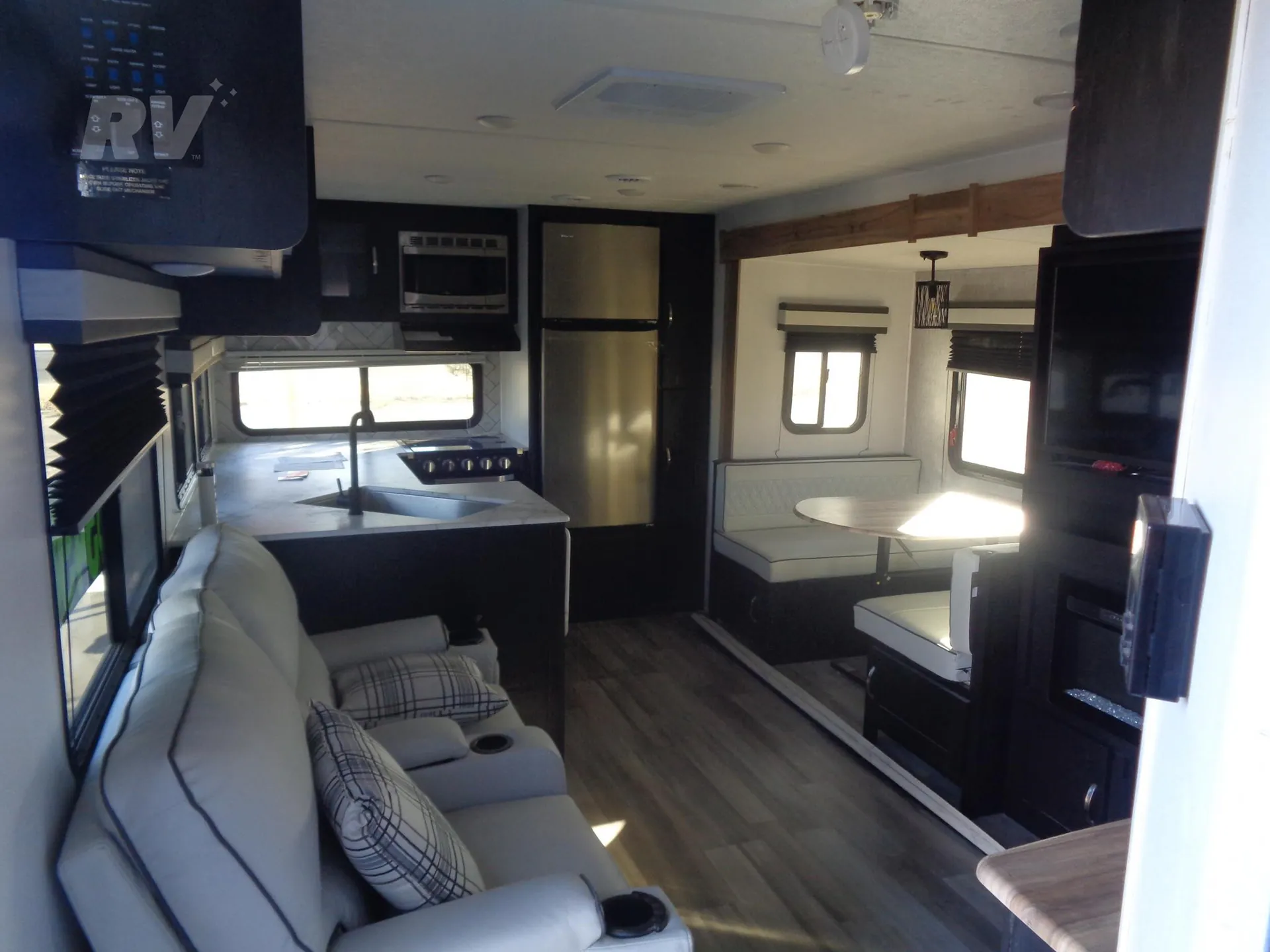 2023 Coachmen Freedom Express 274RKS - Photo 4